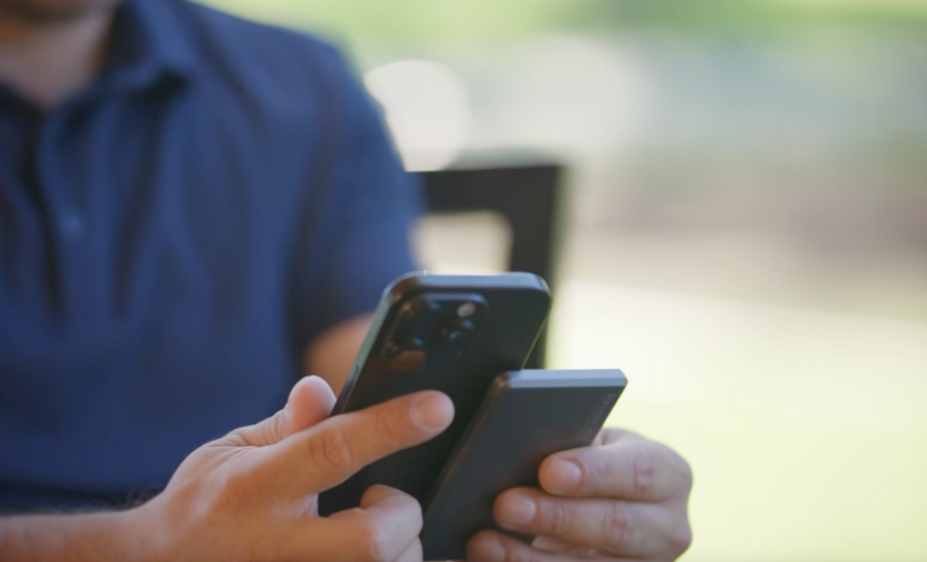 BULLISH POWER HOLSTER with Detachable Magnetic Power Bank